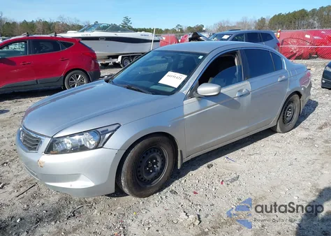 2009 Honda Accord 2.4 Lx z USA, uszkodzony, nr VIN 1HGCP26359A033882